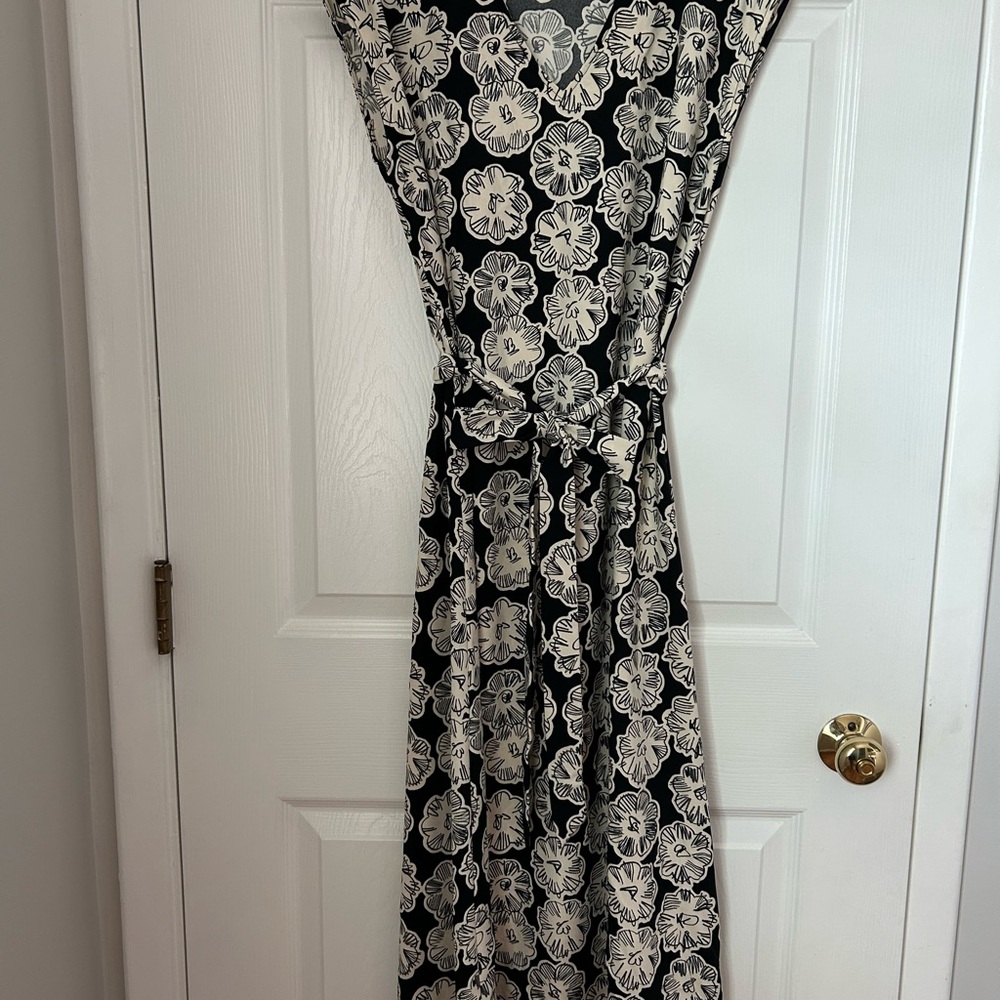 Ann Taylor Factory Black and Cream Floral Maxi Dress